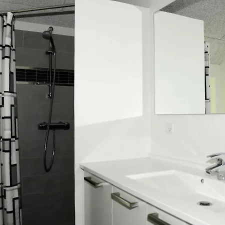 펜션 Four-bedroom Holiday In 15 *